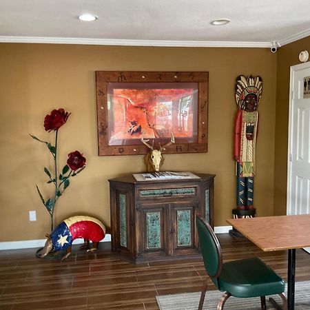 Glen Rose Inn & Suites מראה חיצוני תמונה