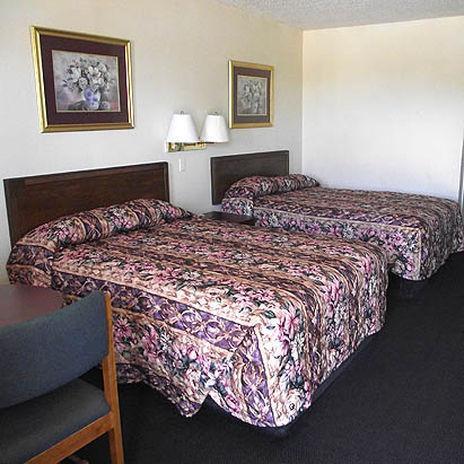 Glen Rose Inn & Suites חדר תמונה